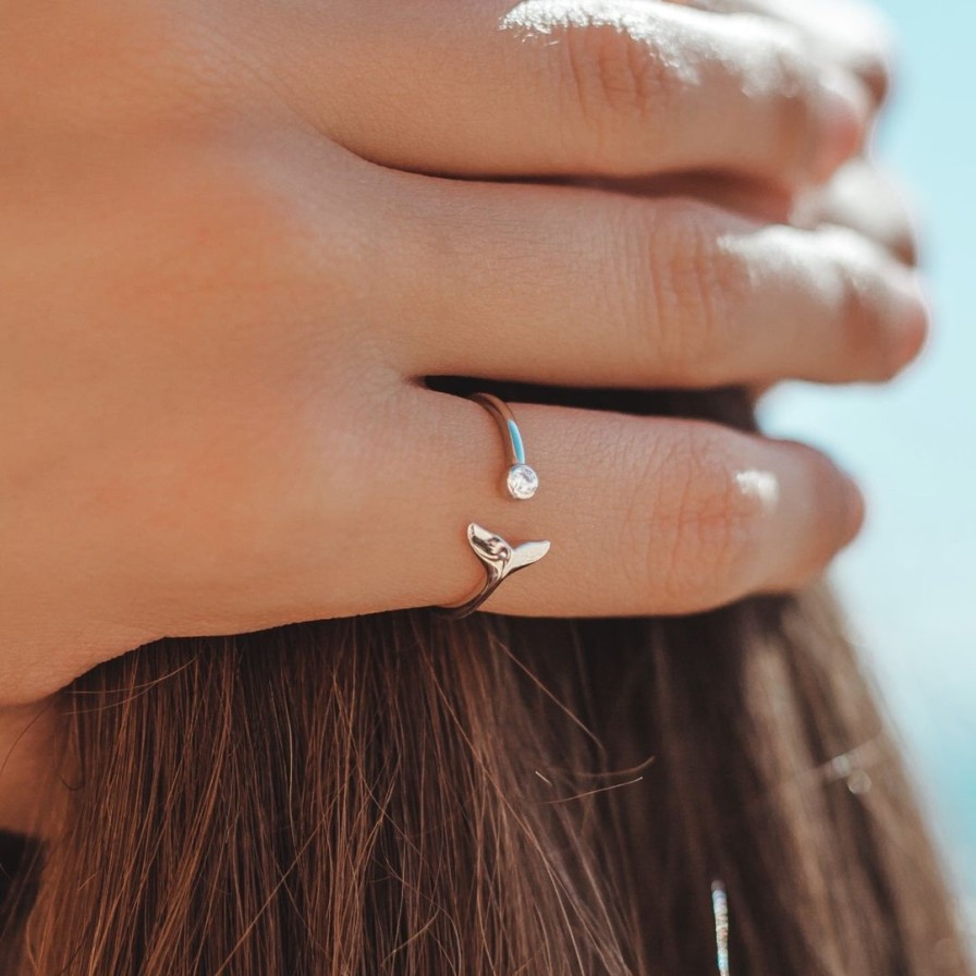 Ringsrings Atolea Jewelry | Whale Tail Ring